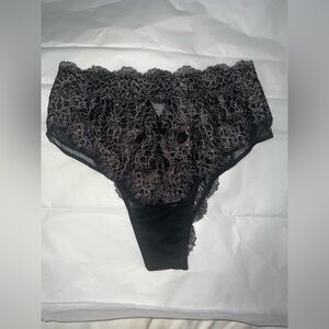 NWT Victoria’s Secret Foiled High Waist Cheeky 
Size Small